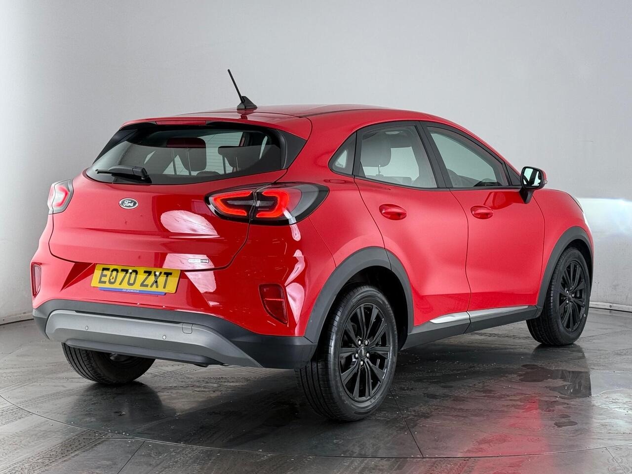 Ford Puma thumbnail Rear Right