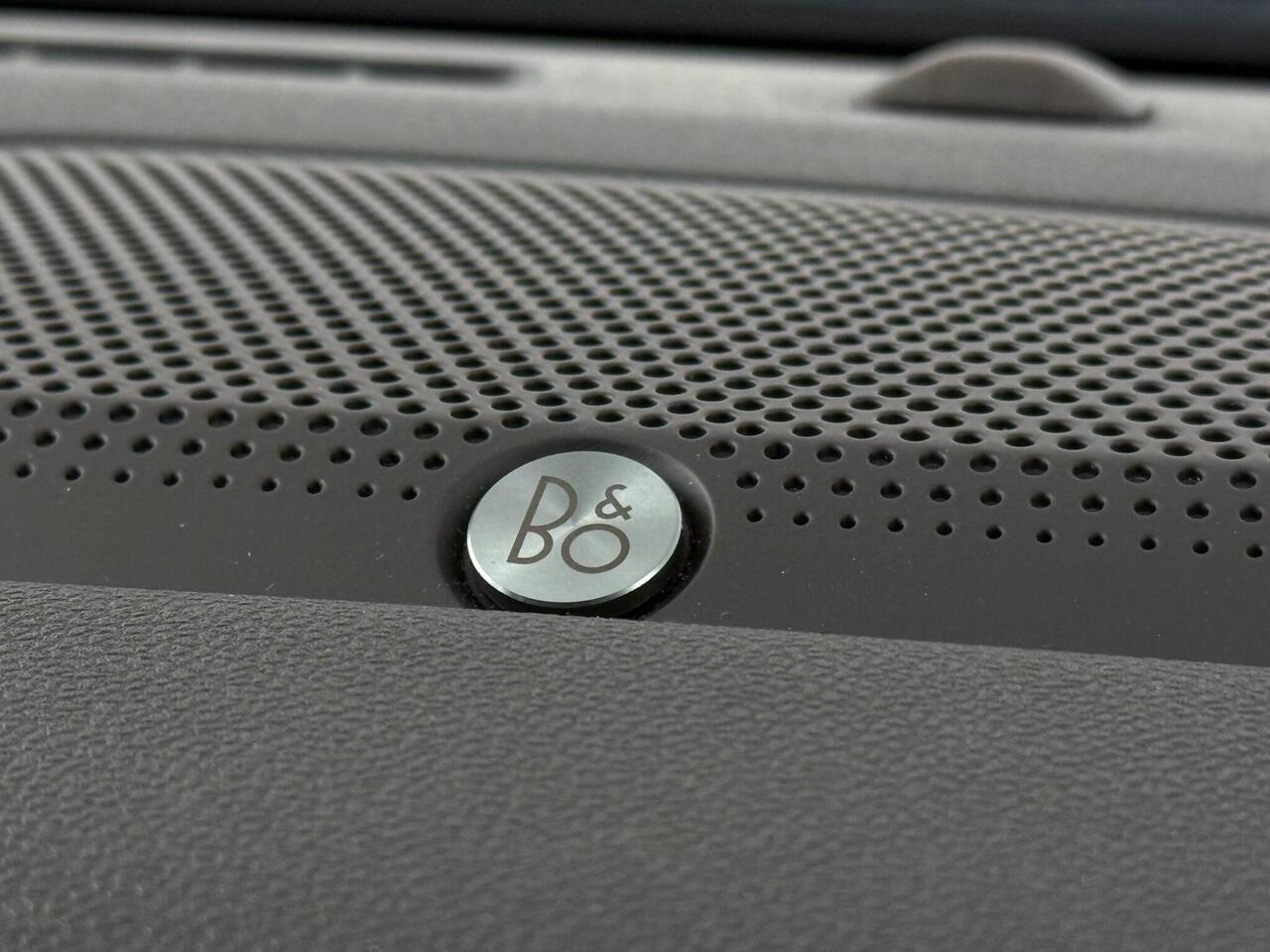 Ford Kuga thumbnail Misc Controls