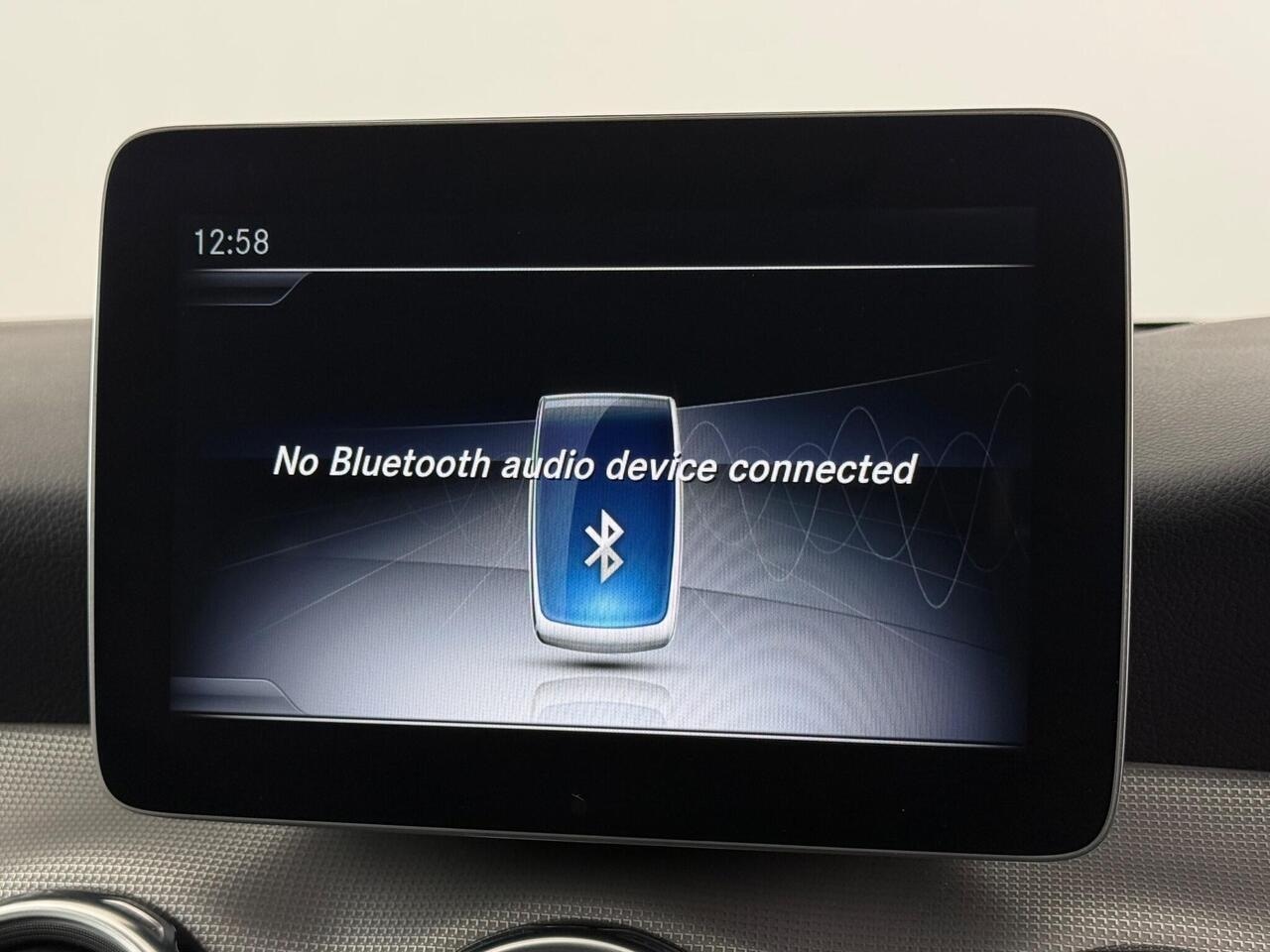 Mercedes-Benz GLA thumbnail Infotainment System