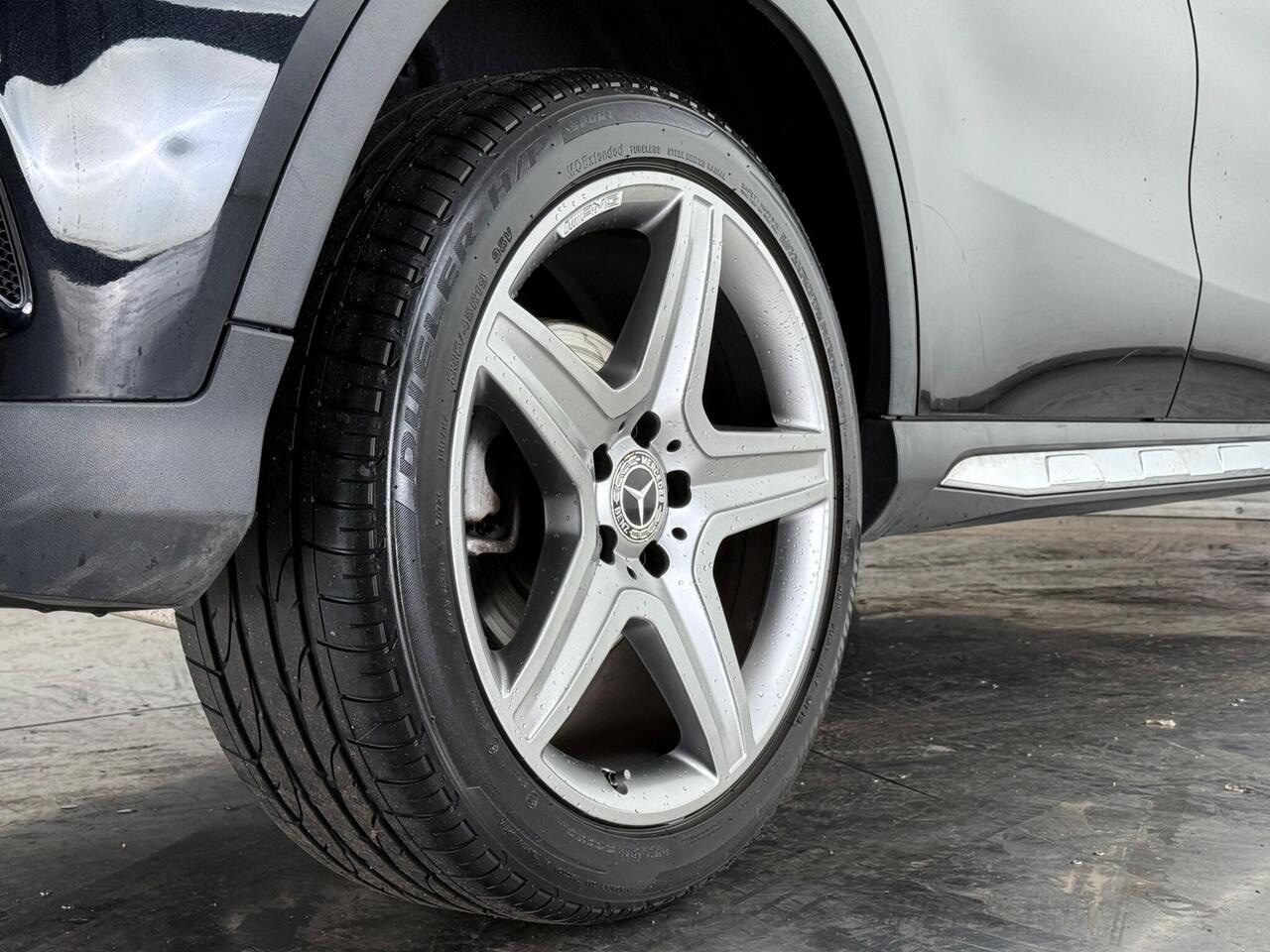Mercedes-Benz GLA thumbnail Wheel