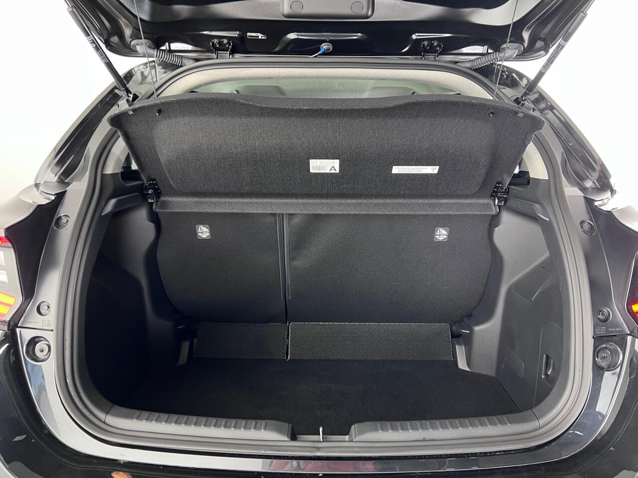 Toyota Yaris thumbnail Boot