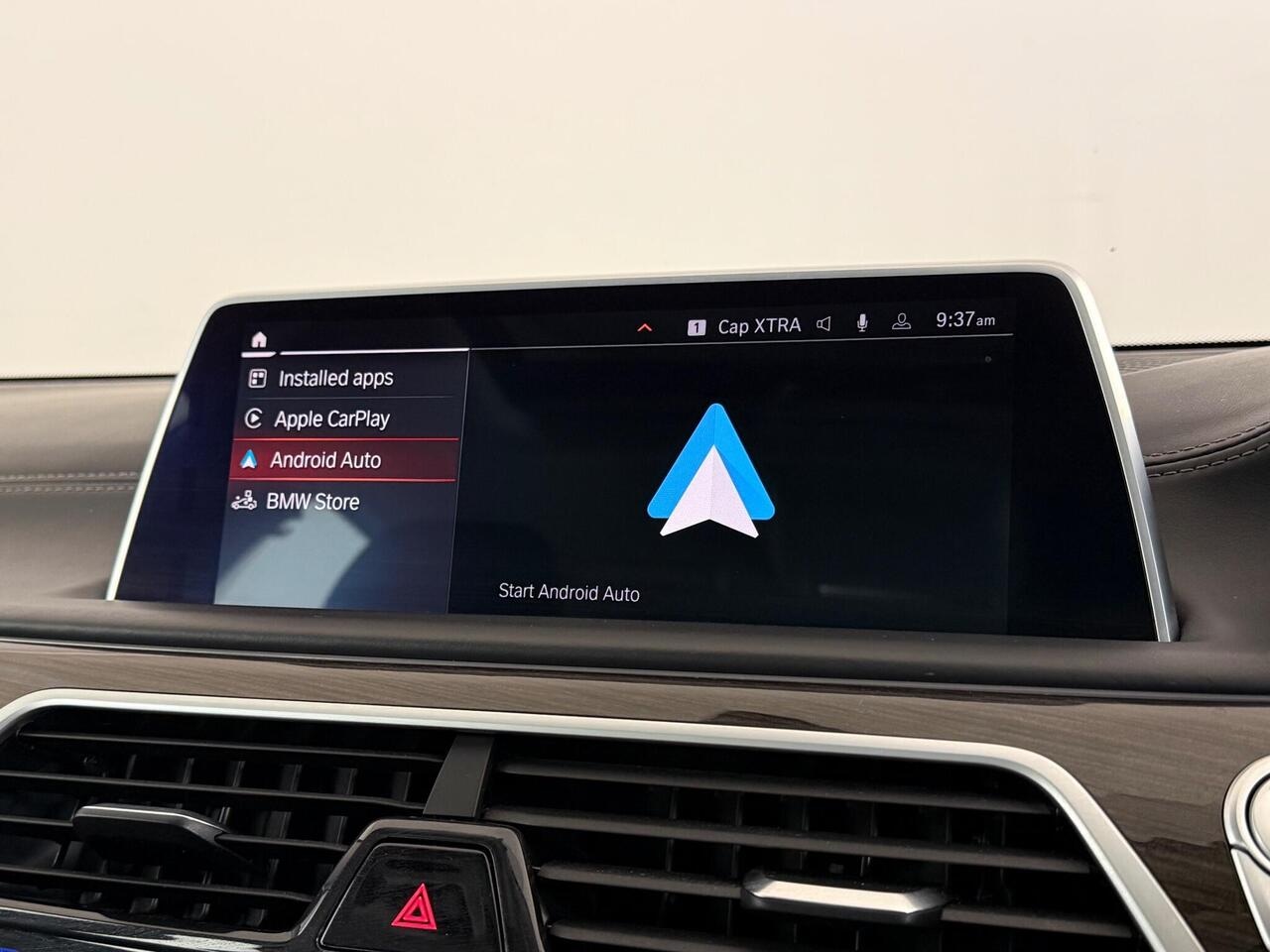 BMW 7 Series thumbnail Infotainment System