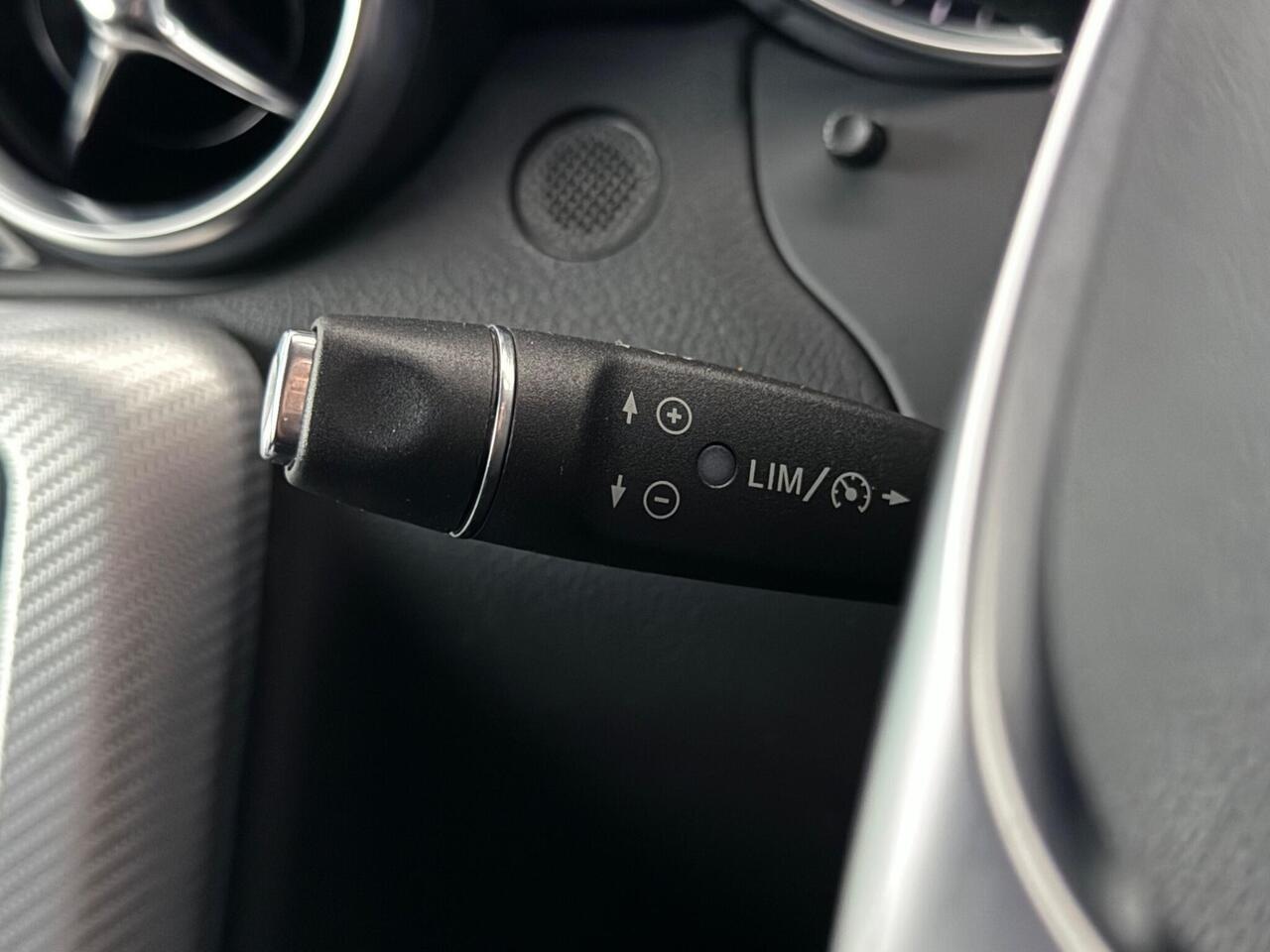 Mercedes-Benz SLC thumbnail Misc Controls