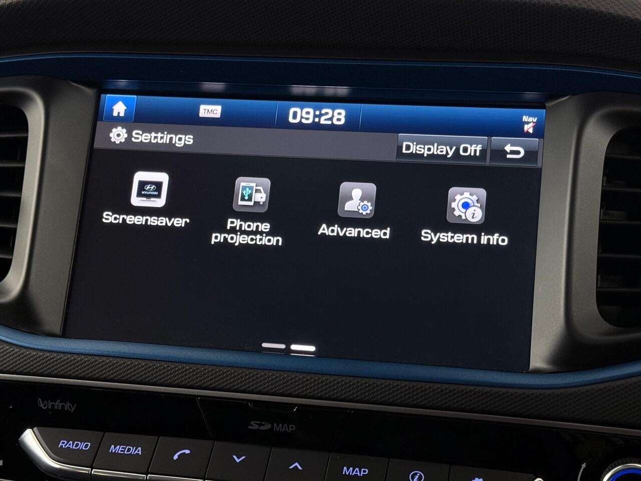 Hyundai IONIQ thumbnail Infotainment System