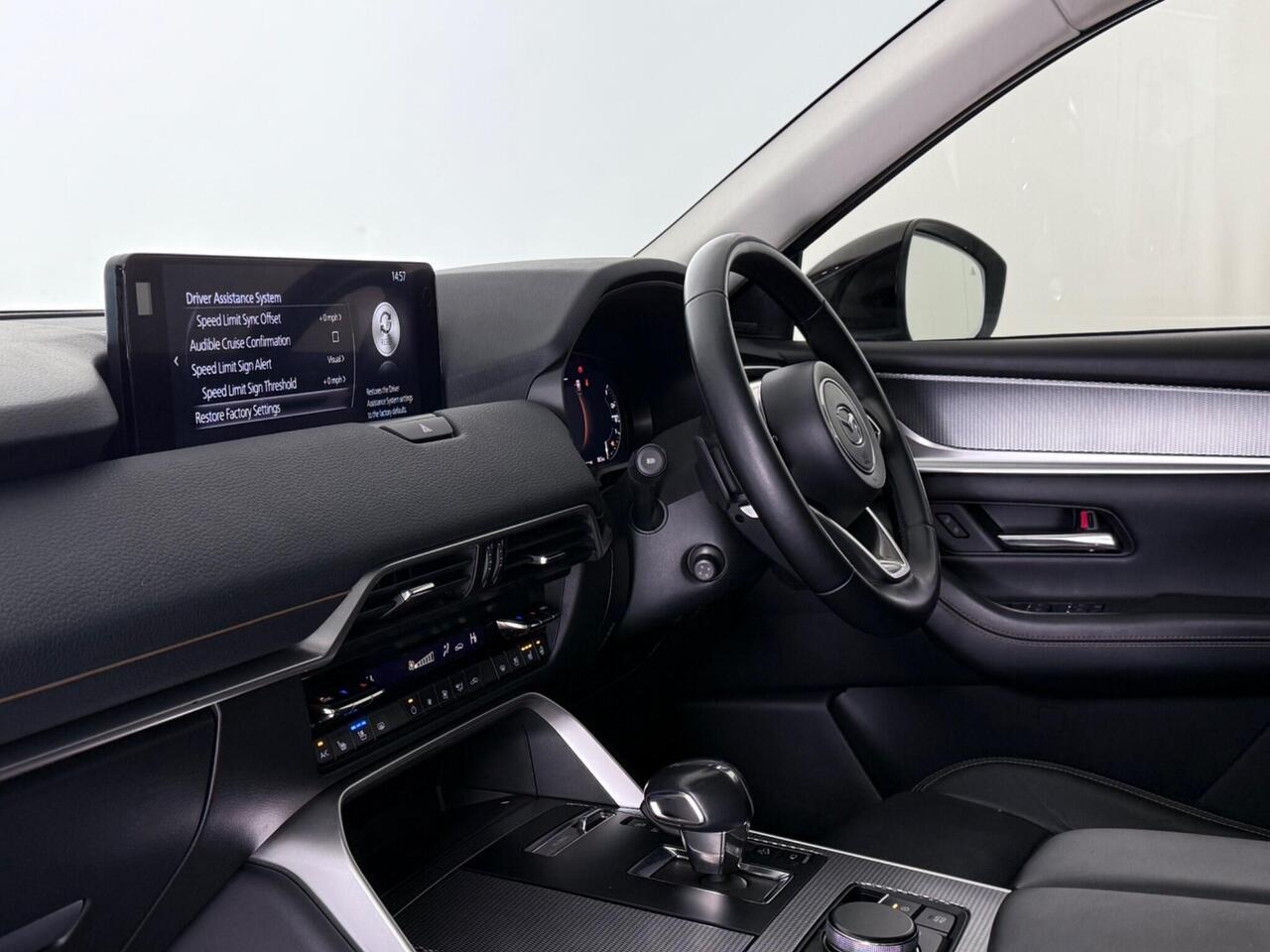 Mazda CX-60 thumbnail Interior Front