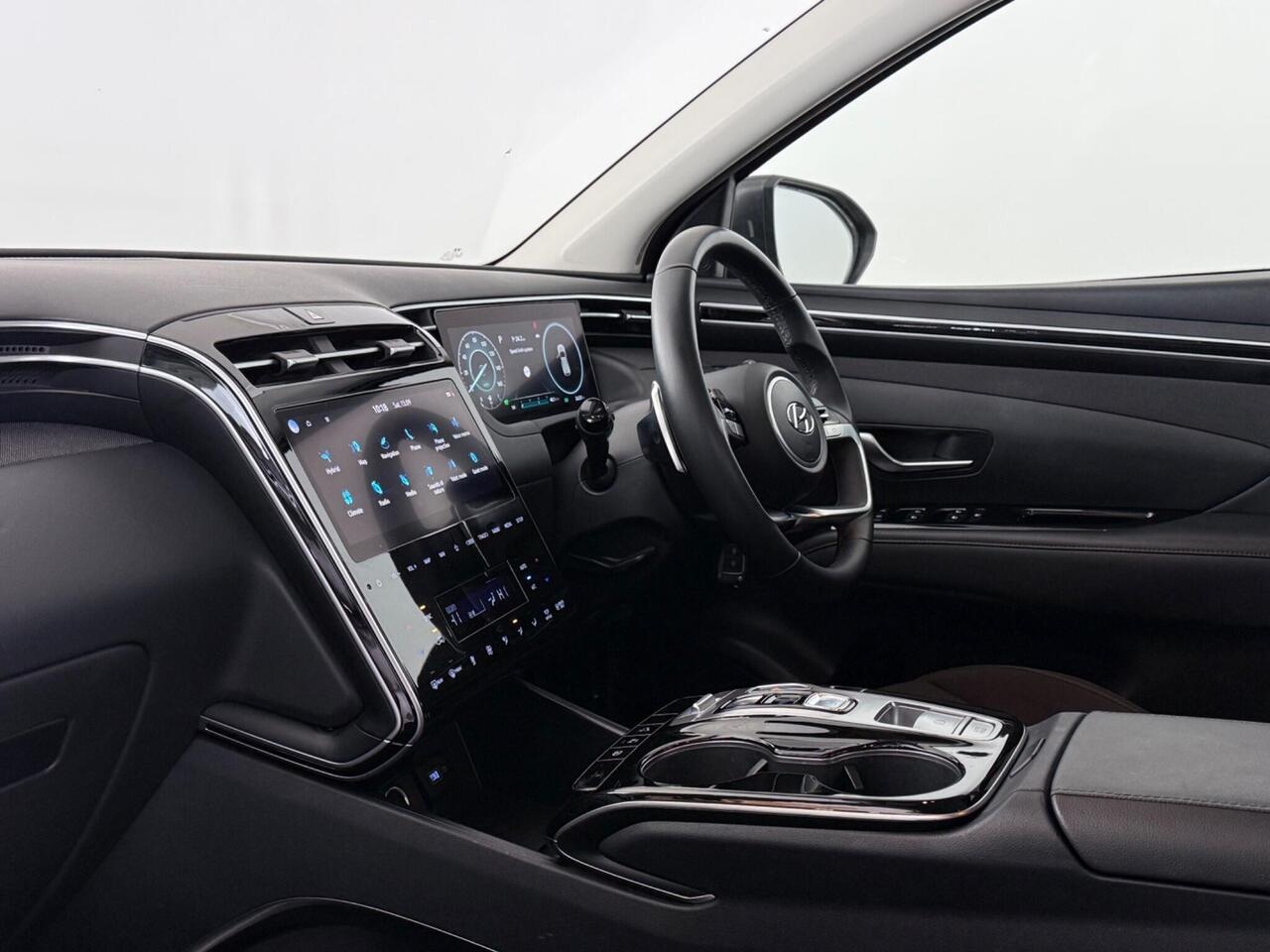 Hyundai TUCSON thumbnail Interior Front