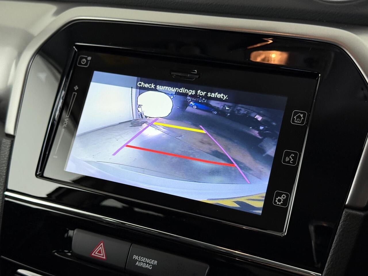 Suzuki Vitara thumbnail Infotainment System