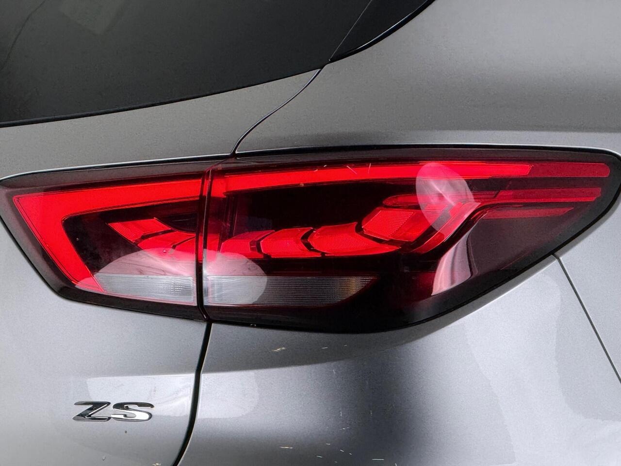 MG MG ZS thumbnail Lights Rear