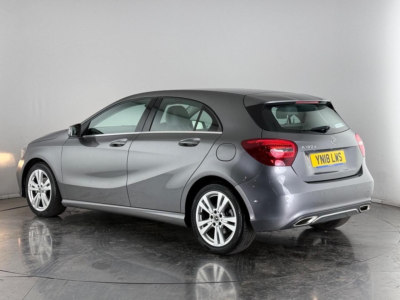 Mercedes-Benz A Class thumbnail Rear Left