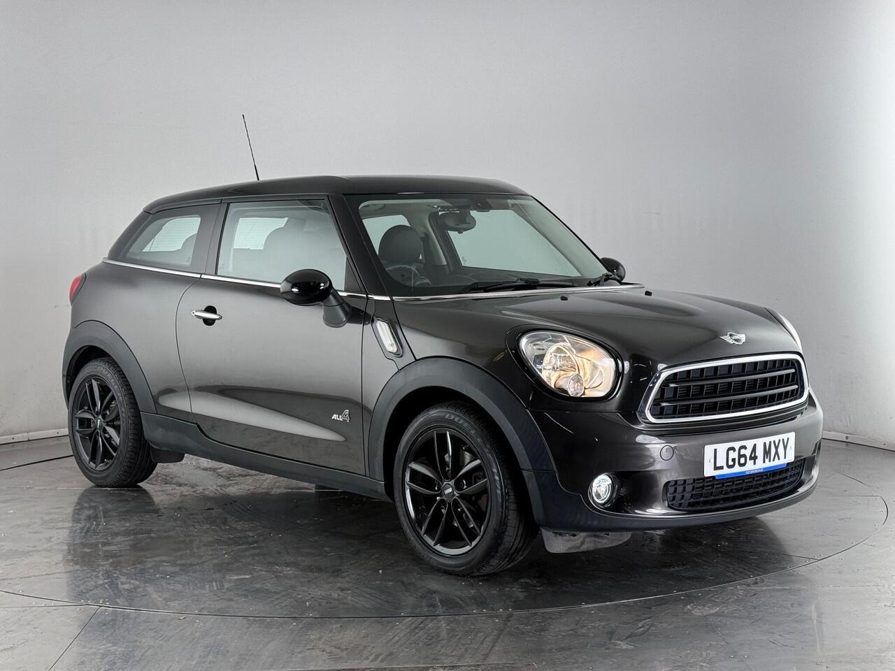 MINI Paceman thumbnail Front Right