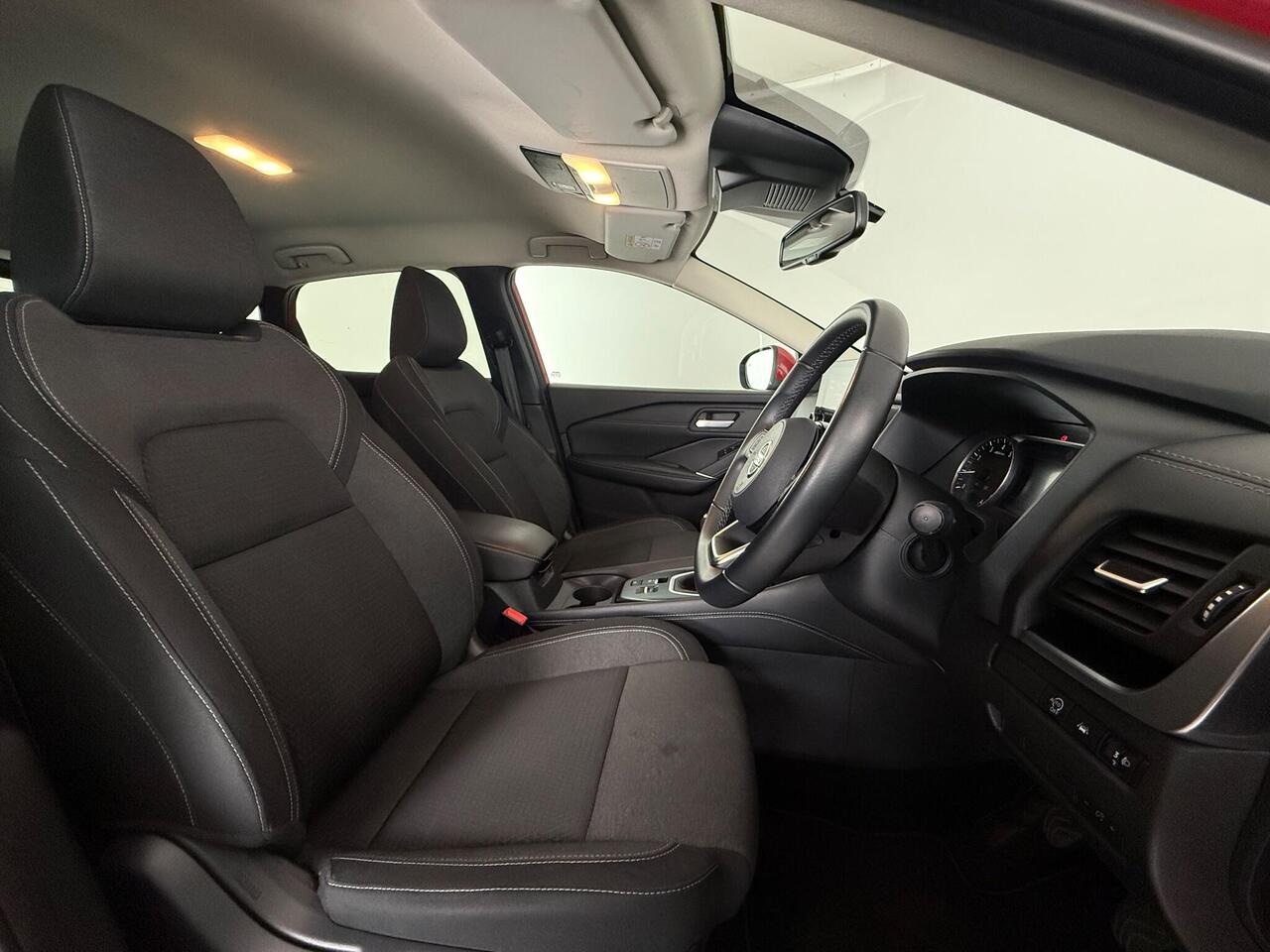 Nissan Qashqai thumbnail Seat Driver