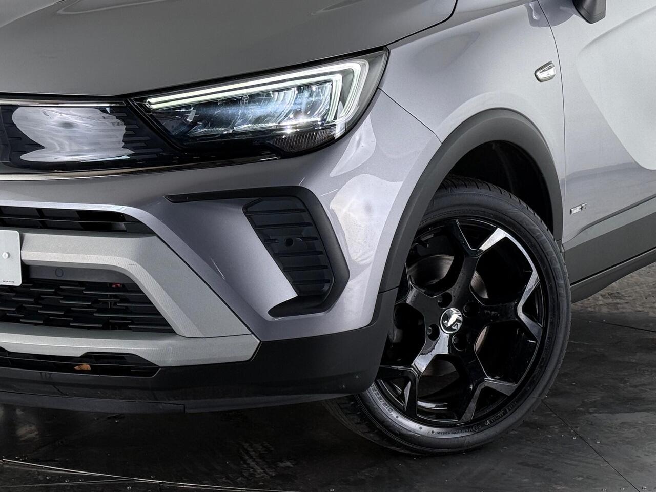 Vauxhall Crossland thumbnail Lights Front