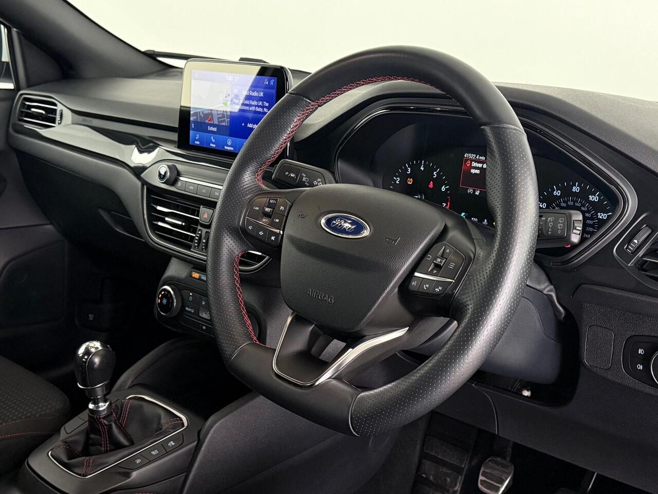 Ford Focus thumbnail Interior Front