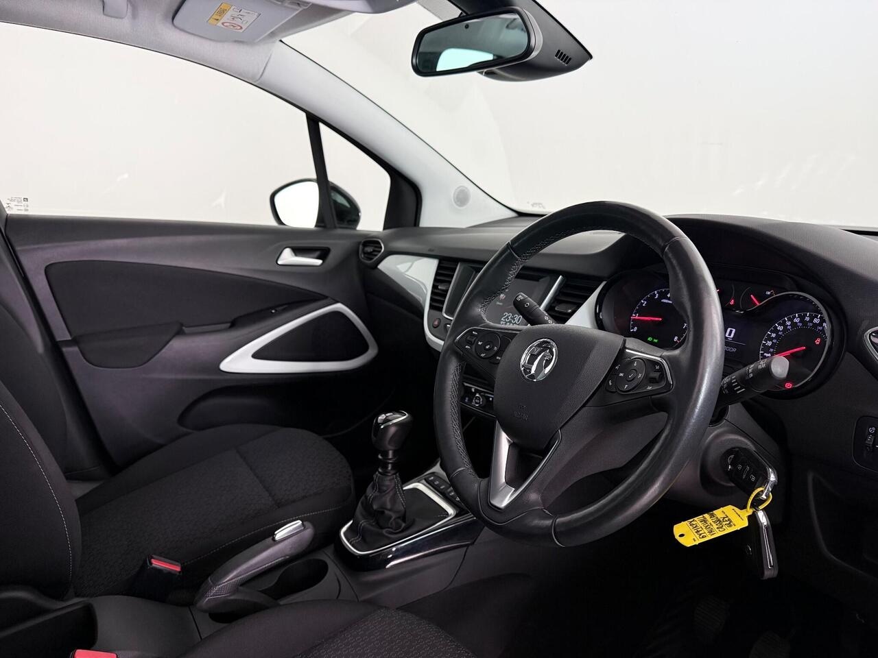 Vauxhall Crossland thumbnail Interior Front