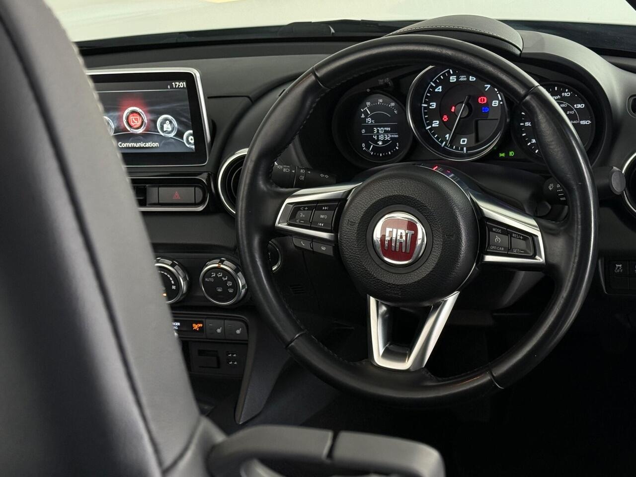 Fiat 124 Spider thumbnail Steering Wheel