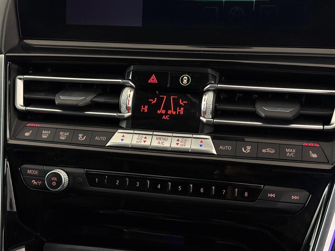 BMW 8 Series thumbnail Infotainment System