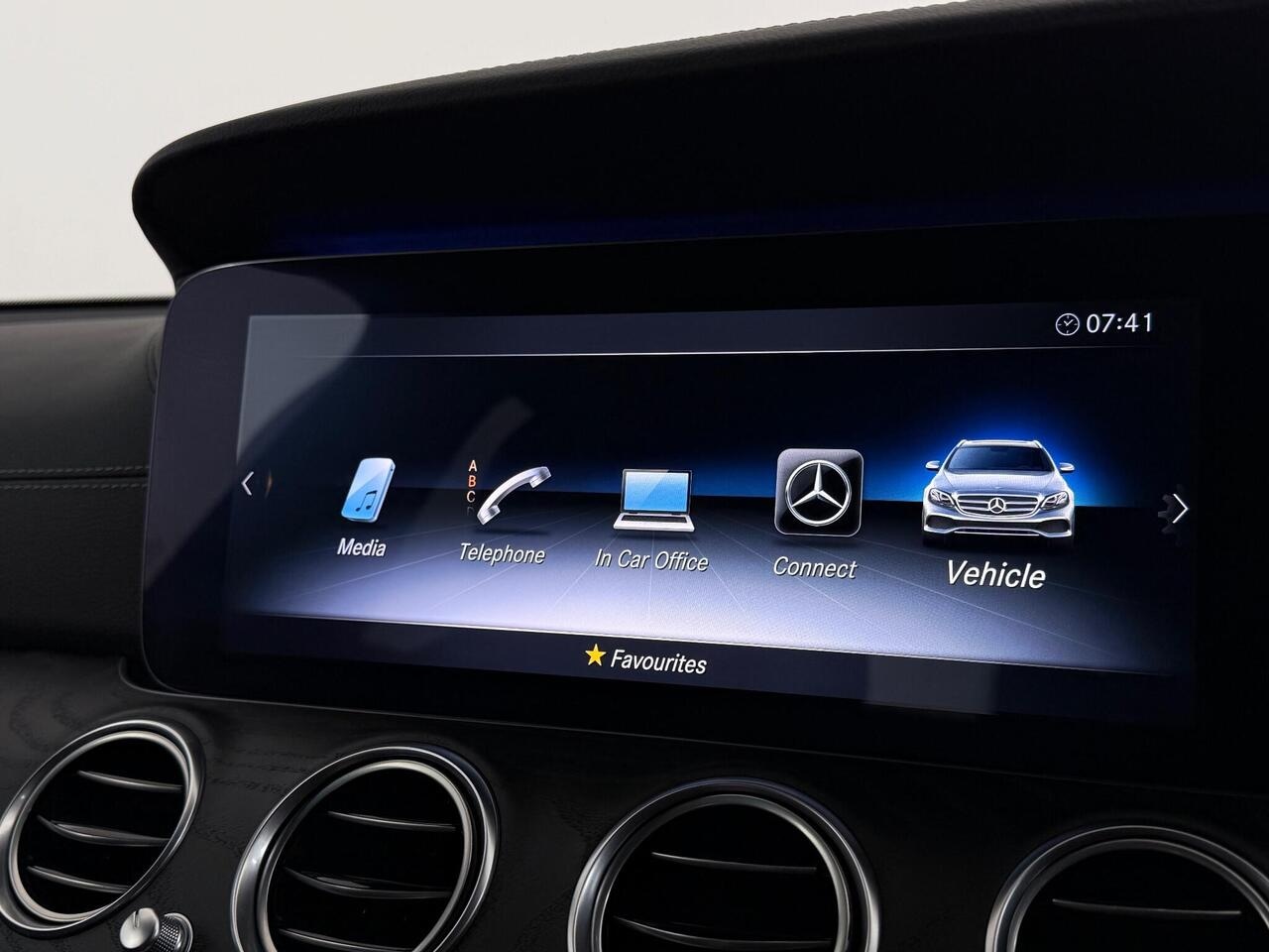 Mercedes-Benz E Class thumbnail Infotainment System