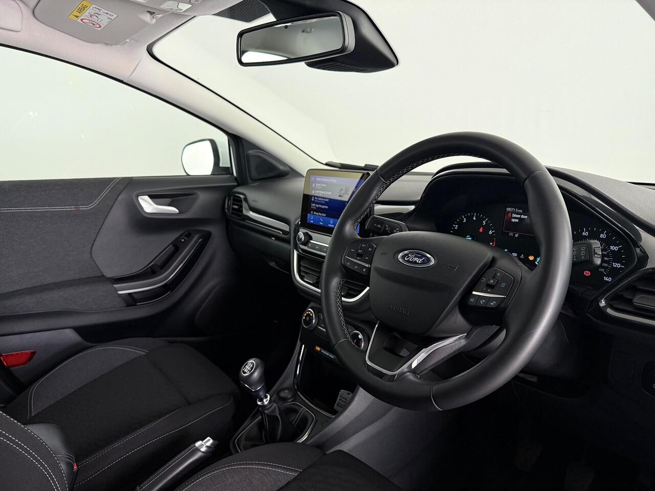Ford Puma thumbnail Interior Front