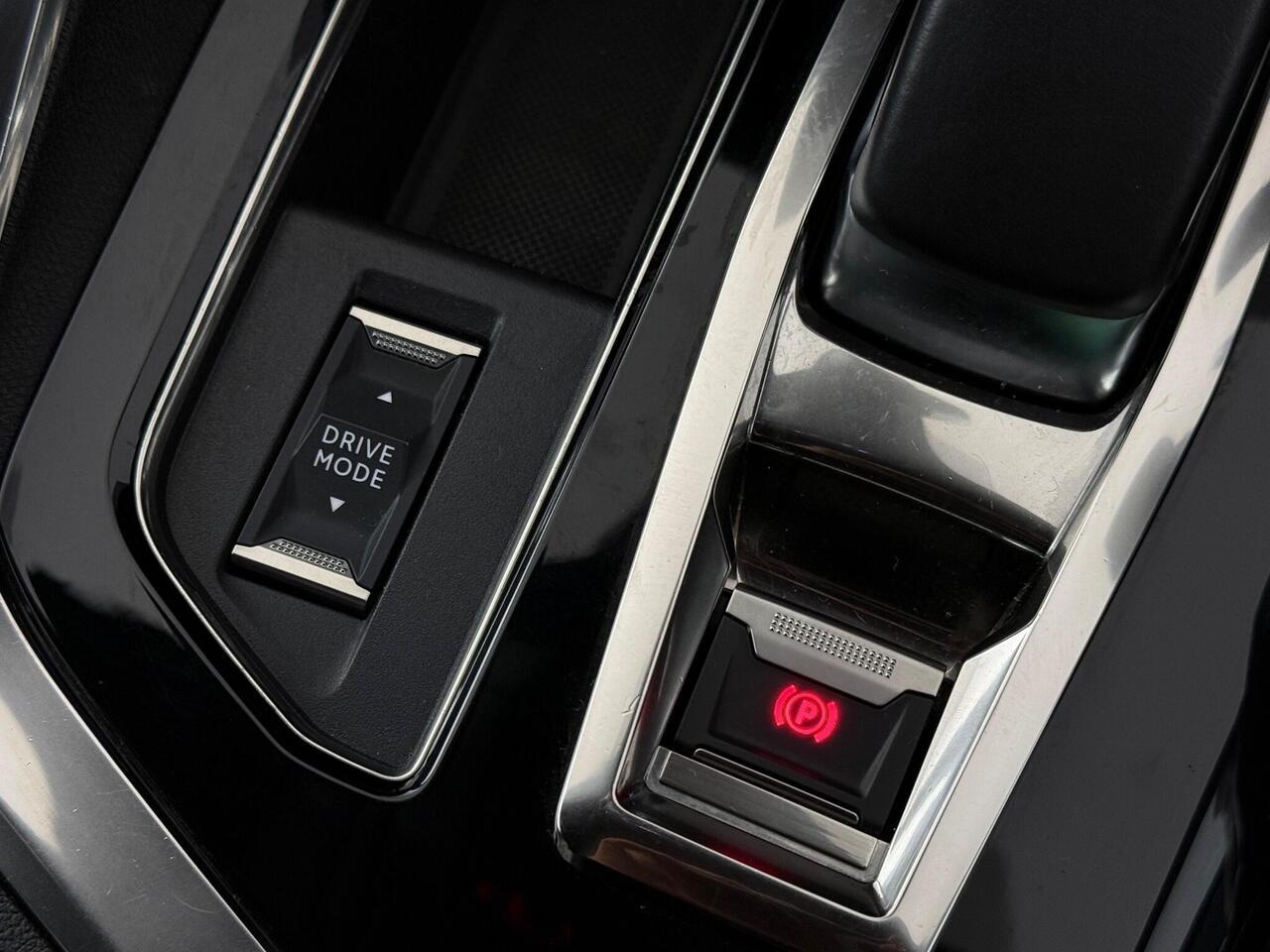 Peugeot 3008 thumbnail Misc Controls