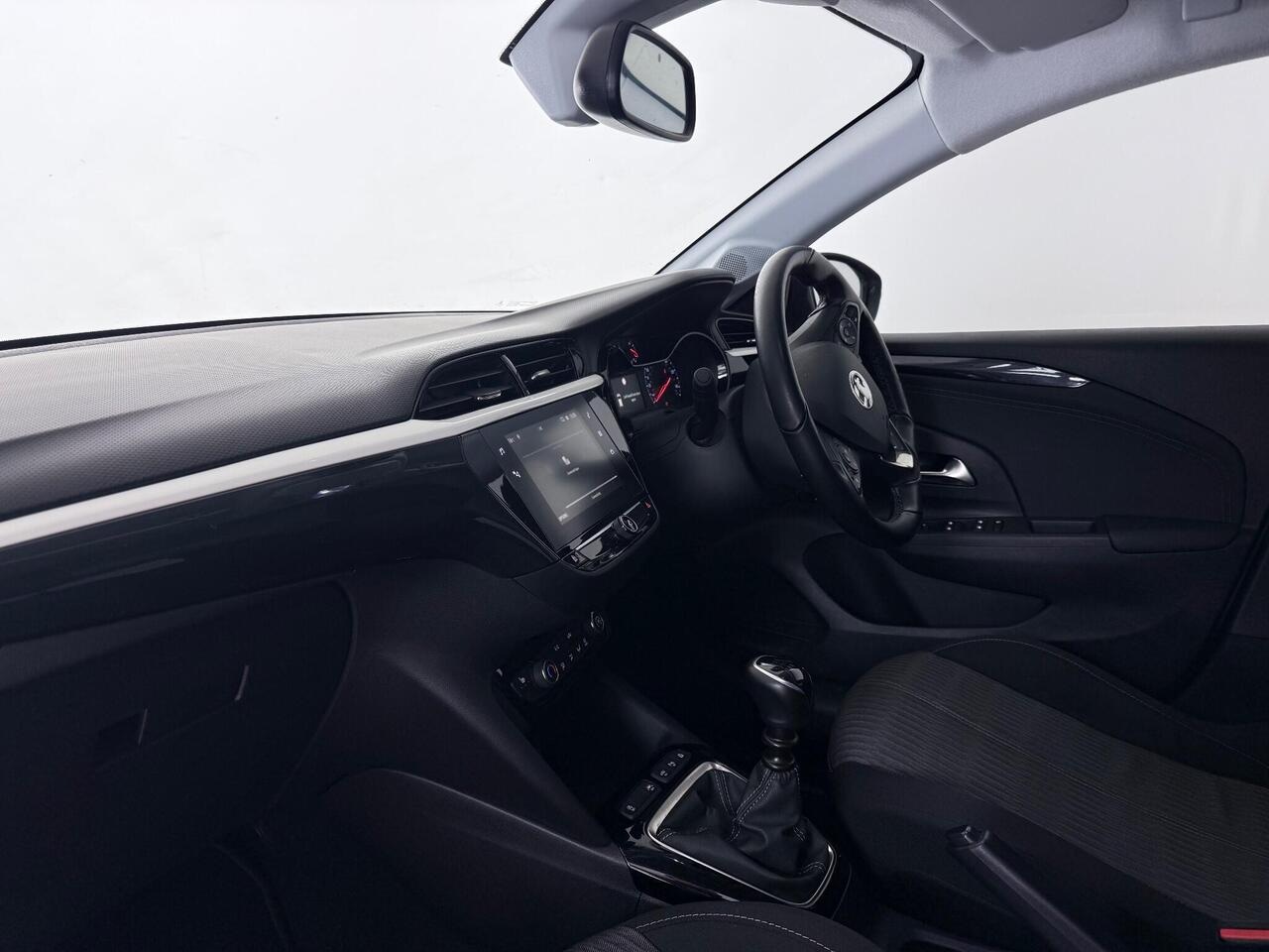 Vauxhall Corsa thumbnail Interior Front