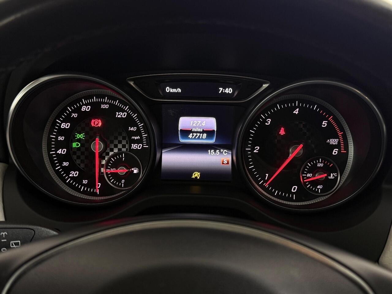 Mercedes-Benz A Class thumbnail Driver Instruments
