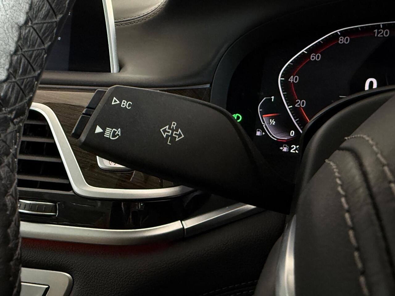 BMW 7 Series thumbnail Misc Controls
