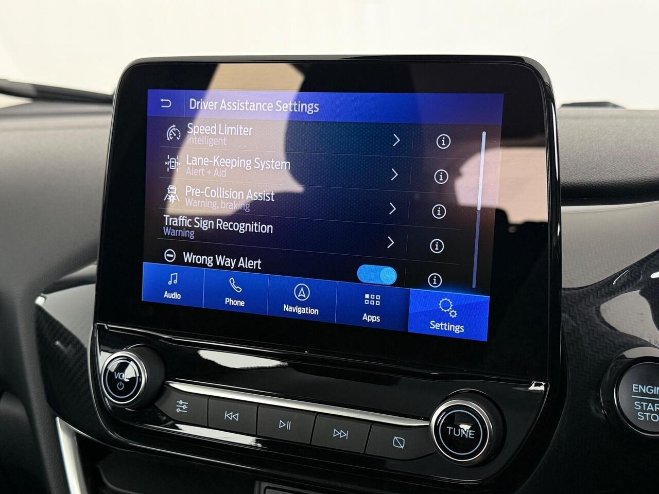 Ford Puma thumbnail Infotainment System