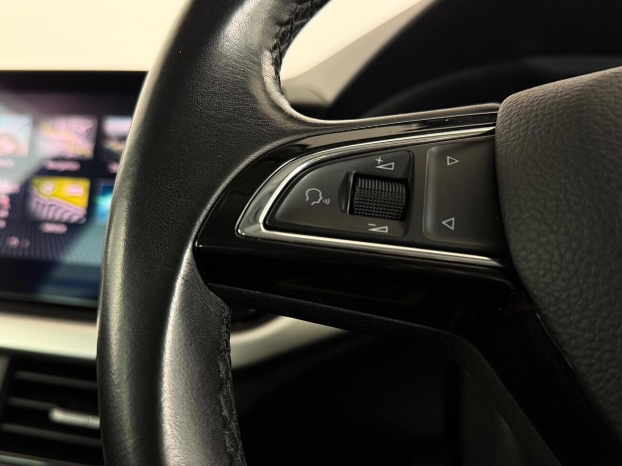 Skoda Kamiq thumbnail Misc Controls