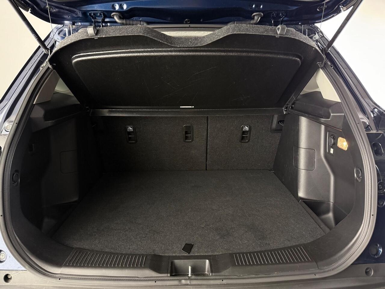 Suzuki S-Cross thumbnail Boot