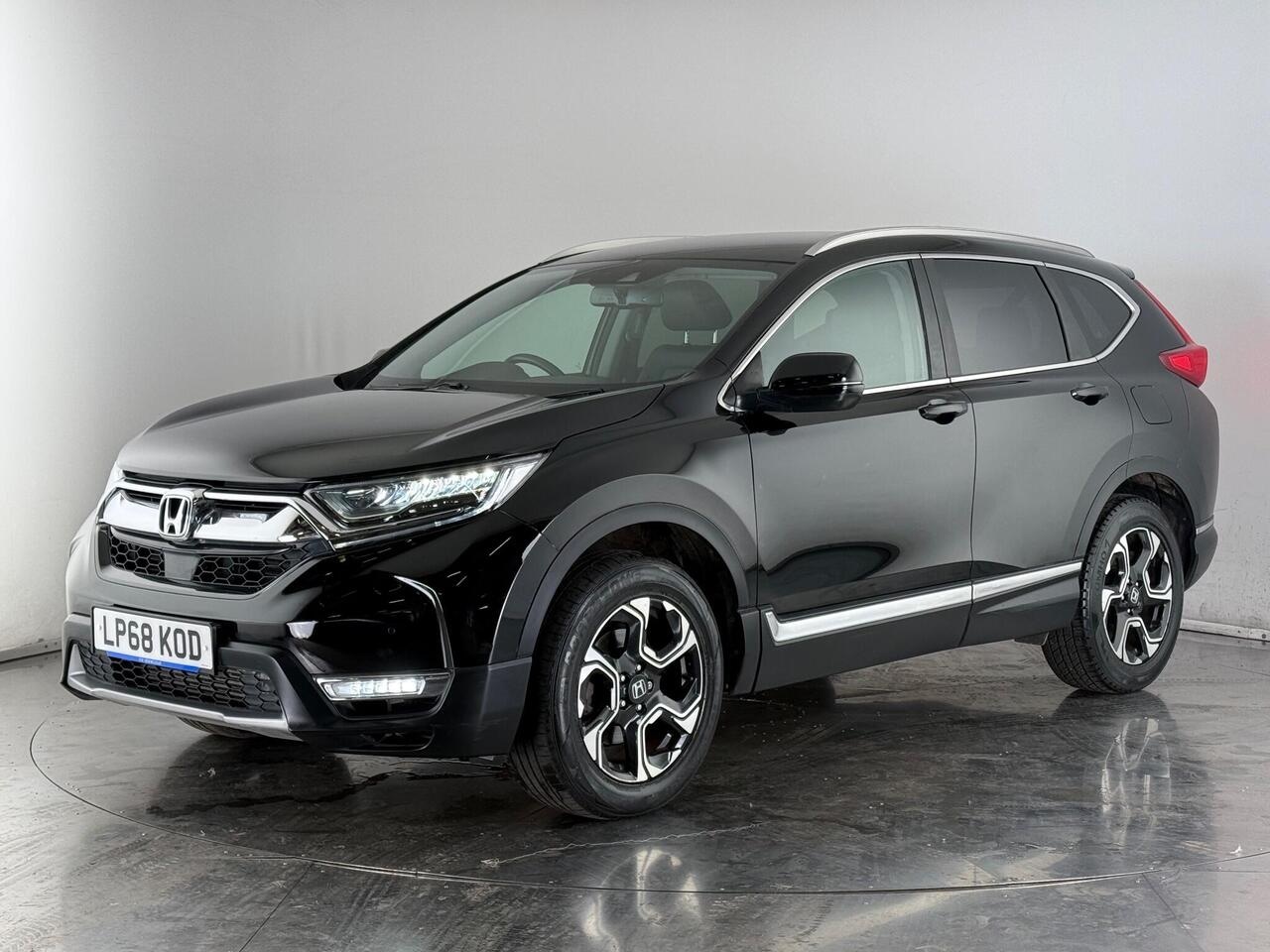 Honda CR-V thumbnail Front Left