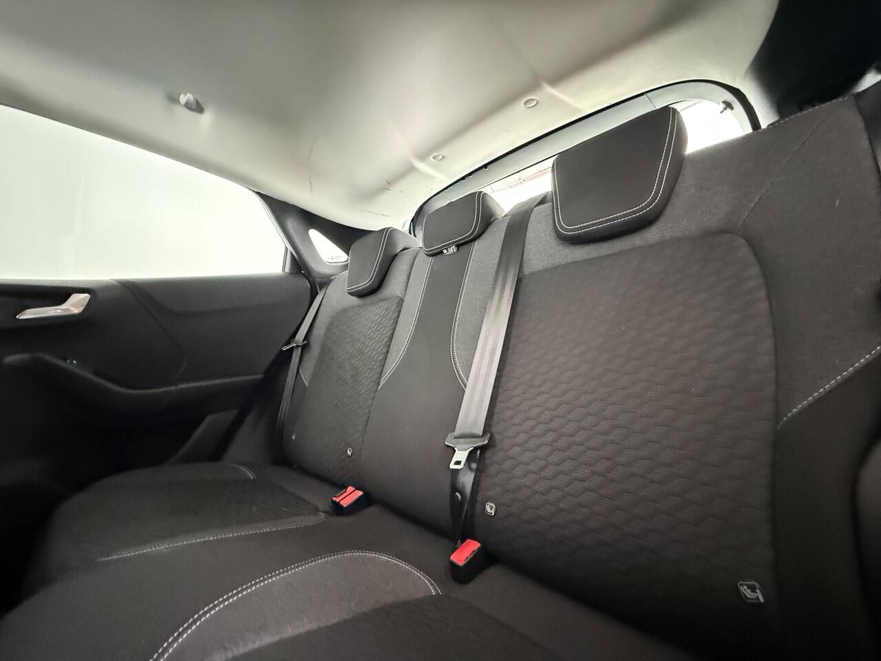 Ford Puma thumbnail Seats Rear