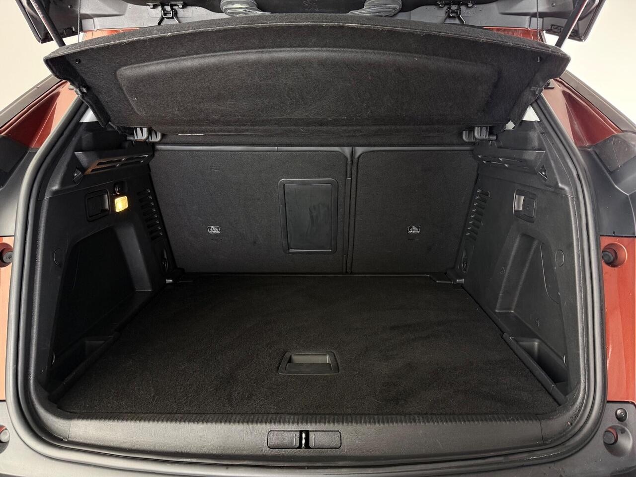 Peugeot 3008 thumbnail Boot