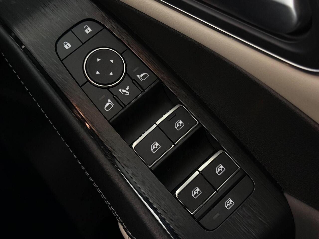 Nissan Qashqai thumbnail Misc Controls