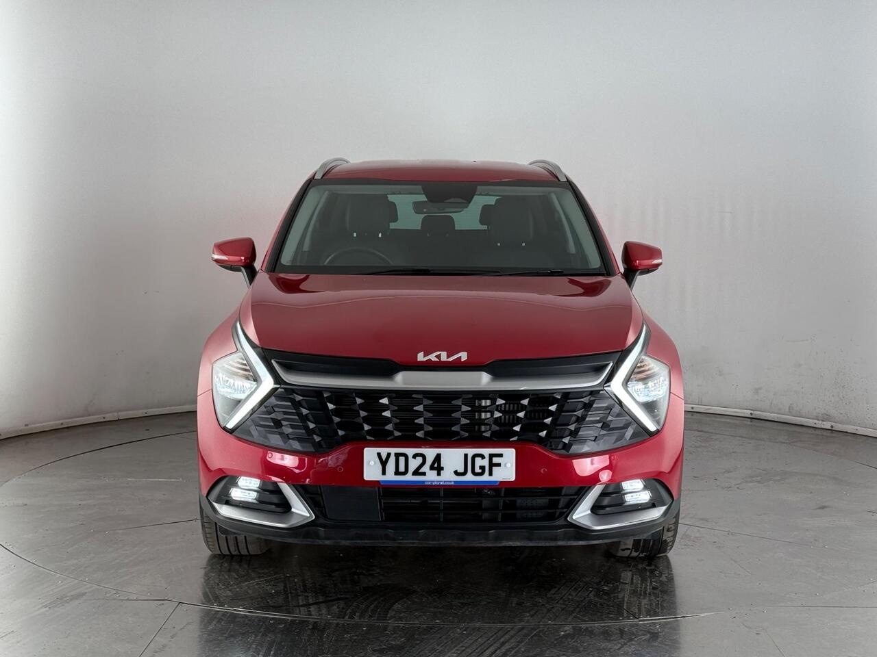 Kia Sportage thumbnail Front