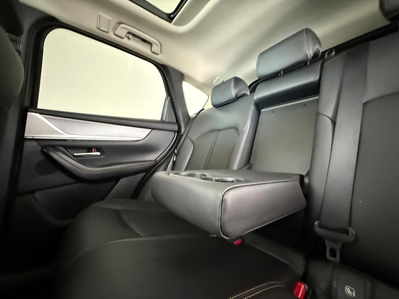 Mazda CX-60 thumbnail Seats Rear
