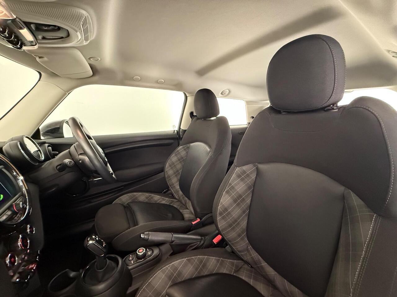 MINI Hatch thumbnail Seat Front Passenger