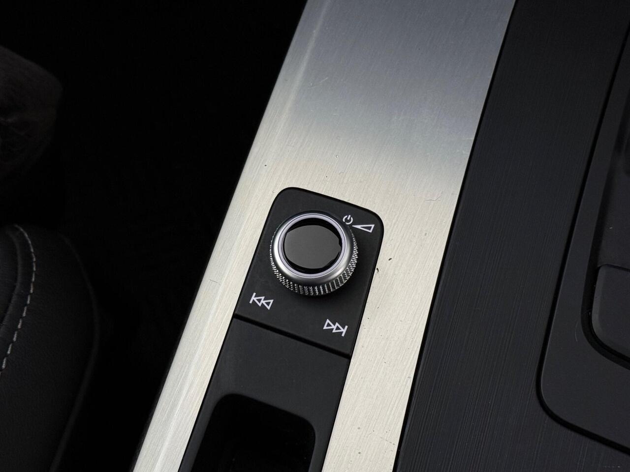 Audi Q5 thumbnail Misc Controls