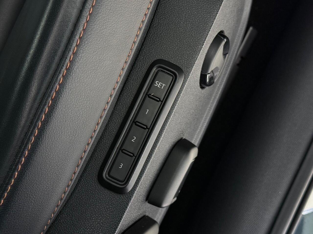 CUPRA Formentor thumbnail Misc Controls