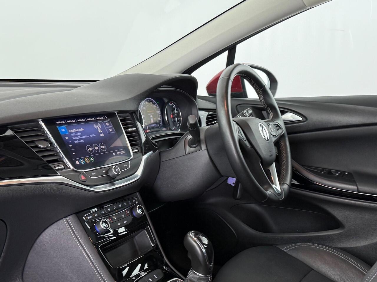 Vauxhall Astra thumbnail Interior Front