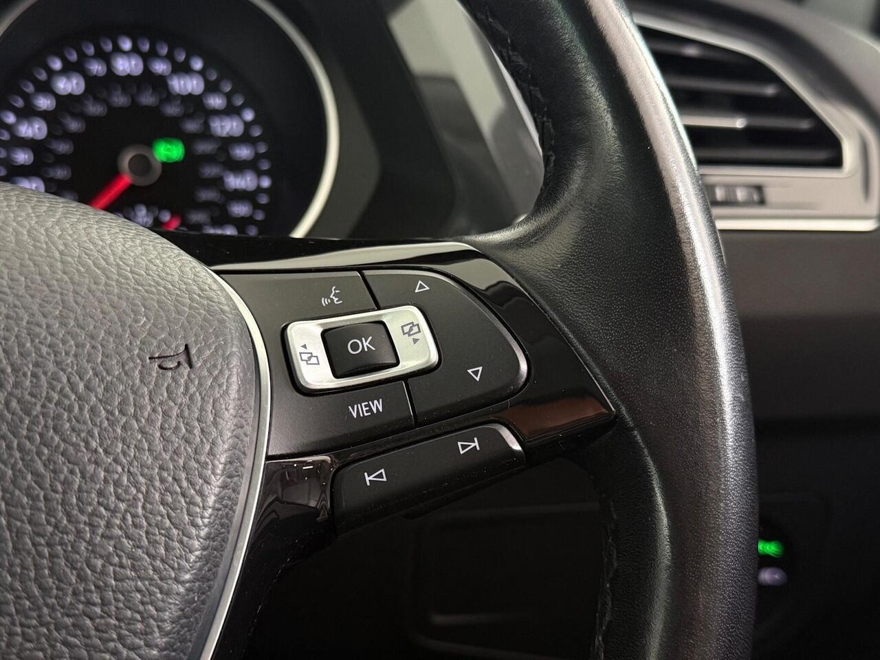 Volkswagen Tiguan thumbnail Misc Controls