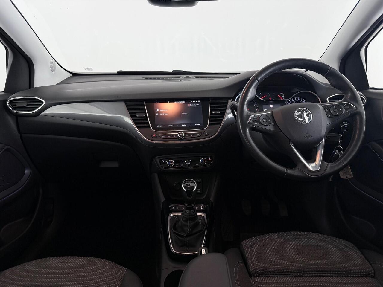 Vauxhall Crossland thumbnail Interior Front