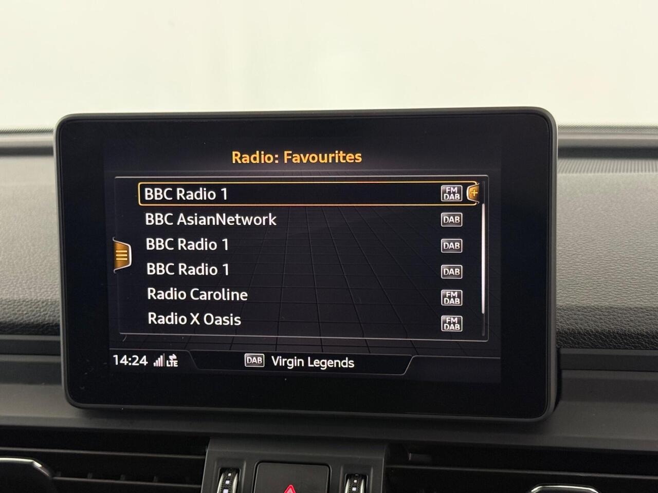 Audi Q5 thumbnail Infotainment System