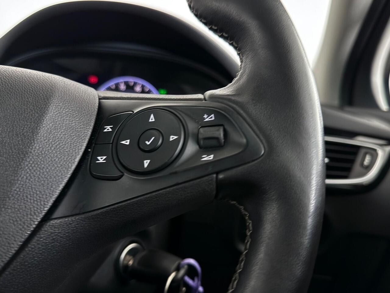 Vauxhall Astra thumbnail Misc Controls