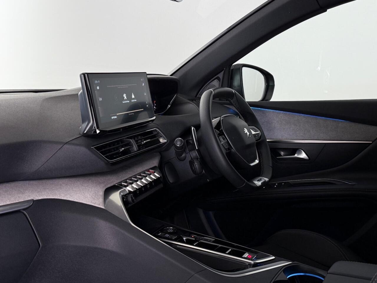 Peugeot 3008 thumbnail Interior Front