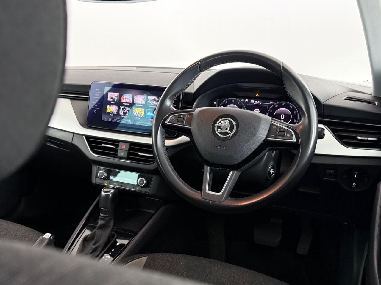 Skoda Kamiq thumbnail Steering Wheel