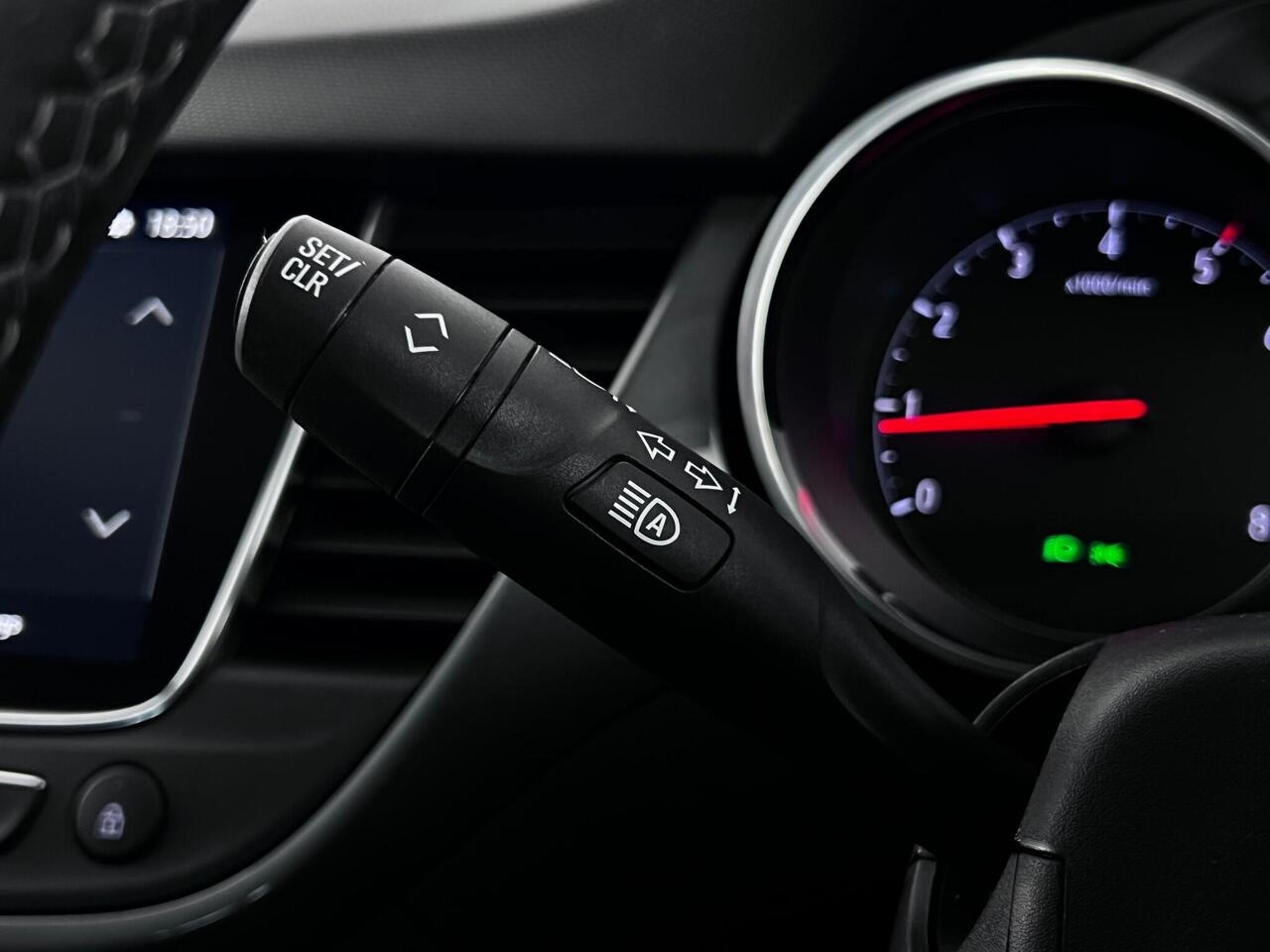 Vauxhall Crossland thumbnail Misc Controls