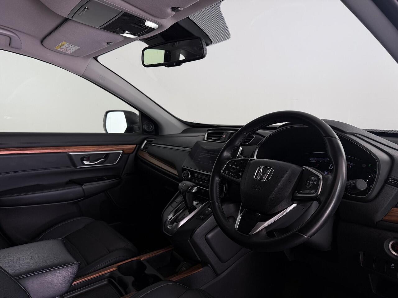Honda CR-V thumbnail Interior Front