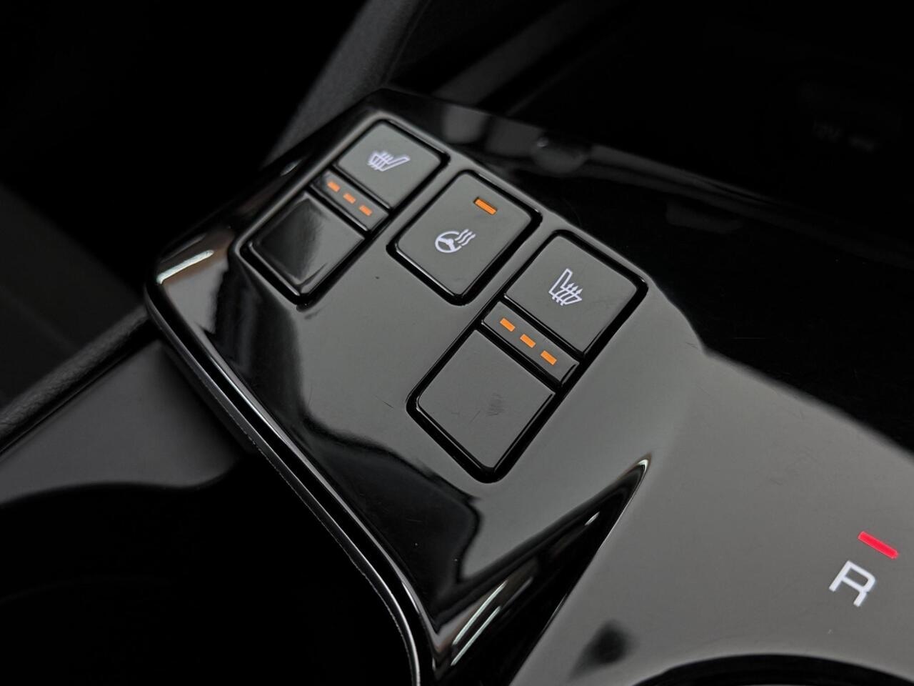 Kia Sportage thumbnail Misc Controls