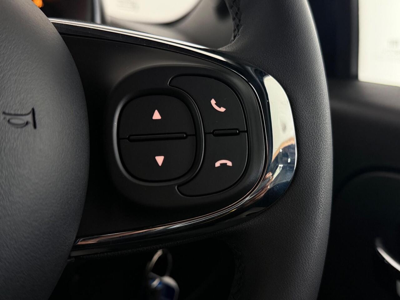 Fiat 500C thumbnail Misc Controls