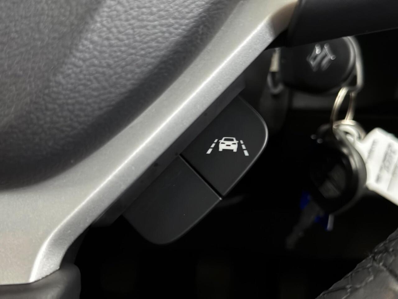 Suzuki Vitara thumbnail Misc Controls